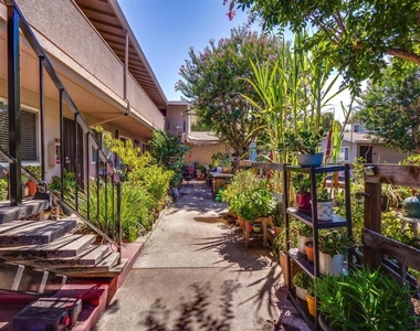 3569 Agate Dr - Photo Thumbnail 23