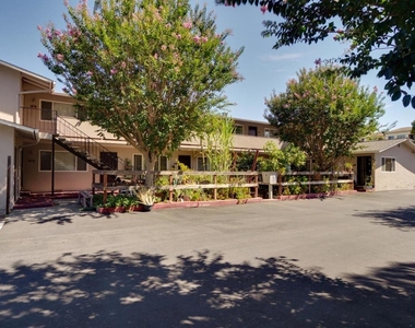 3569 Agate Dr - Photo Thumbnail 25