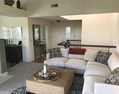 24736 Meridian Drive - Photo Thumbnail 4