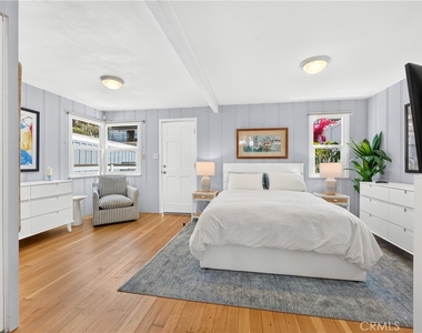 2955 Terry - Photo Thumbnail 28