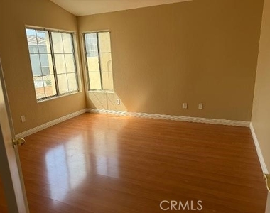7298 Santa Barbara Court - Photo Thumbnail 6