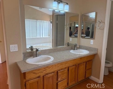 7298 Santa Barbara Court - Photo Thumbnail 8