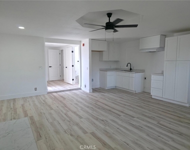 115 Rancho - Photo Thumbnail 32