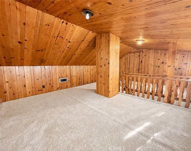 26195 Beaumont Avenue - Photo Thumbnail 24