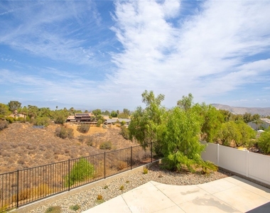 1751 Duncan - Photo Thumbnail 22