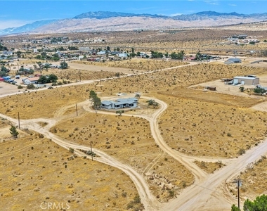 10675 Joshua - Photo Thumbnail 7