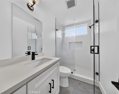 10853 Otsego Street - Photo Thumbnail 35