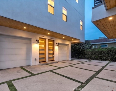 10853 Otsego Street - Photo Thumbnail 1
