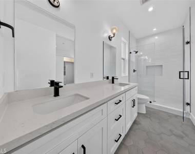 10853 Otsego Street - Photo Thumbnail 33