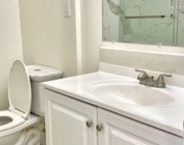11652 Faculty Dr - Photo Thumbnail 7