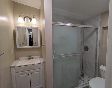 1231 S Duncan - Photo Thumbnail 4