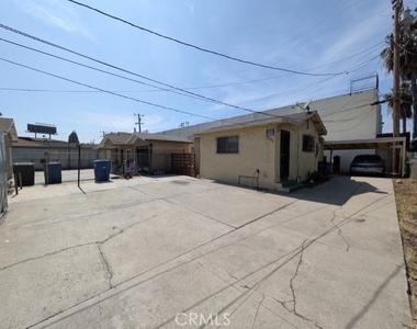 1231 S Duncan - Photo Thumbnail 9