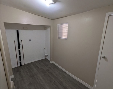 1231 S Duncan - Photo Thumbnail 7