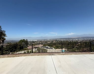 16371 Chella Drive - Photo Thumbnail 5