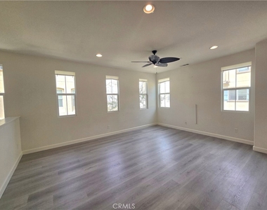 12456 Cassiopeia Court - Photo Thumbnail 11