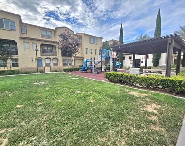 12456 Cassiopeia Court - Photo Thumbnail 25
