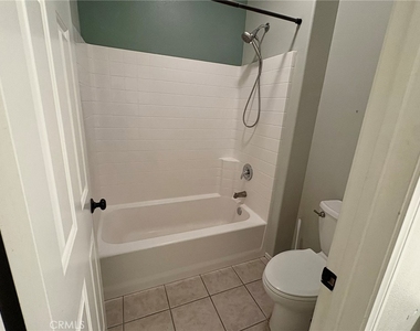 12169 Wembley Court - Photo Thumbnail 17