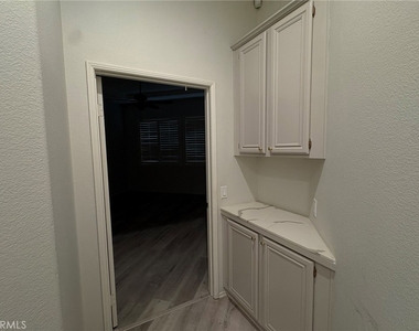 12169 Wembley Court - Photo Thumbnail 18