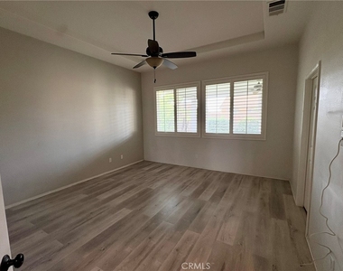 12169 Wembley Court - Photo Thumbnail 19