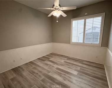 12169 Wembley Court - Photo Thumbnail 12