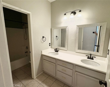12169 Wembley Court - Photo Thumbnail 16