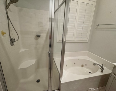 12169 Wembley Court - Photo Thumbnail 23