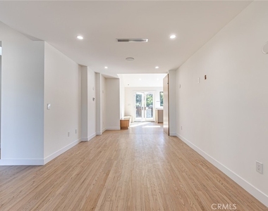 2051 Mcpherson - Photo Thumbnail 31