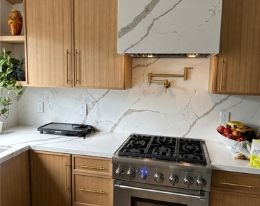 2051 Mcpherson - Photo Thumbnail 52