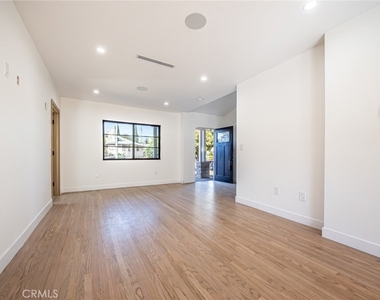 2051 Mcpherson - Photo Thumbnail 33