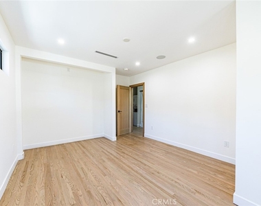 2051 Mcpherson - Photo Thumbnail 8