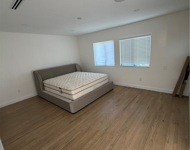 2051 Mcpherson - Photo Thumbnail 54