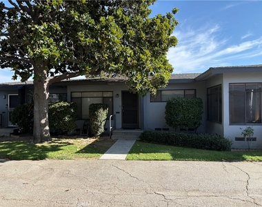 5633 Noel Drive - Photo Thumbnail 2