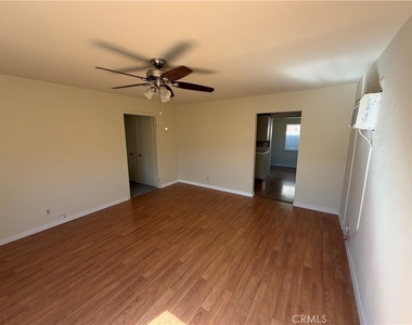 2053 N Garfield - Photo Thumbnail 1