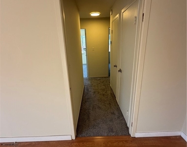 2053 N Garfield - Photo Thumbnail 9
