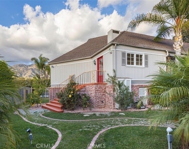 915 Edie Drive - Photo Thumbnail 1