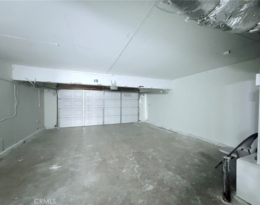 11876 Albion Way - Photo Thumbnail 11