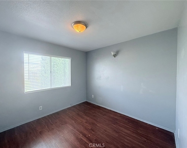 11876 Albion Way - Photo Thumbnail 15