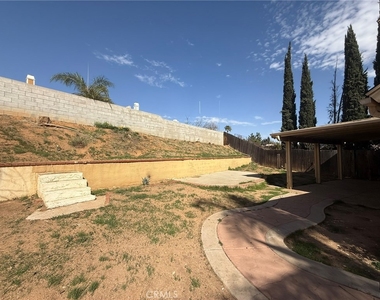 11876 Albion Way - Photo Thumbnail 21
