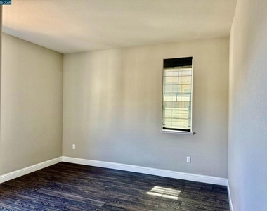 64 Persimmon Walk - Photo Thumbnail 17
