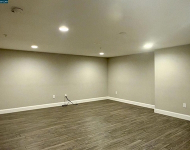64 Persimmon Walk - Photo Thumbnail 22