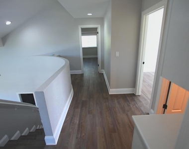 2413 Santa Cruz Ct - Photo Thumbnail 18