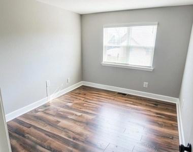2413 Santa Cruz Ct - Photo Thumbnail 27