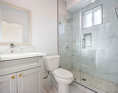 11443 Hatteras Street - Photo Thumbnail 8
