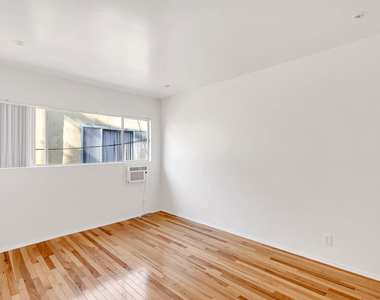 1915 S Shenandoah Street - Photo Thumbnail 12