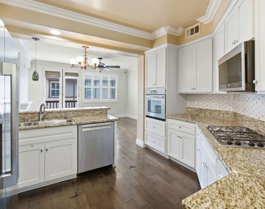 732 Tennis Club Lane - Photo Thumbnail 14