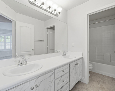 732 Tennis Club Lane - Photo Thumbnail 38