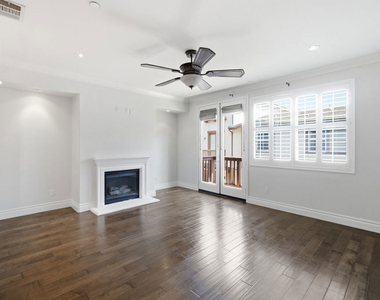 732 Tennis Club Lane - Photo Thumbnail 18