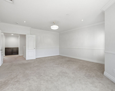 732 Tennis Club Lane - Photo Thumbnail 28