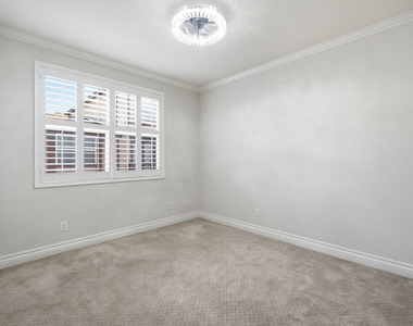 732 Tennis Club Lane - Photo Thumbnail 22