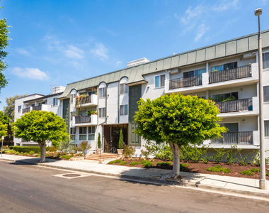 8163 Redlands Street - Photo Thumbnail 13